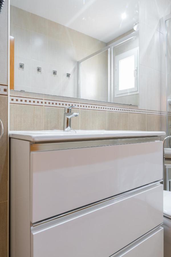 Suite Homes Alice Valentin Malaga Luaran gambar